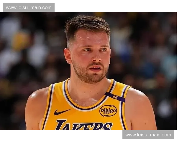 东契奇蝉联月最佳球员 独行侠进攻火力领跑联盟